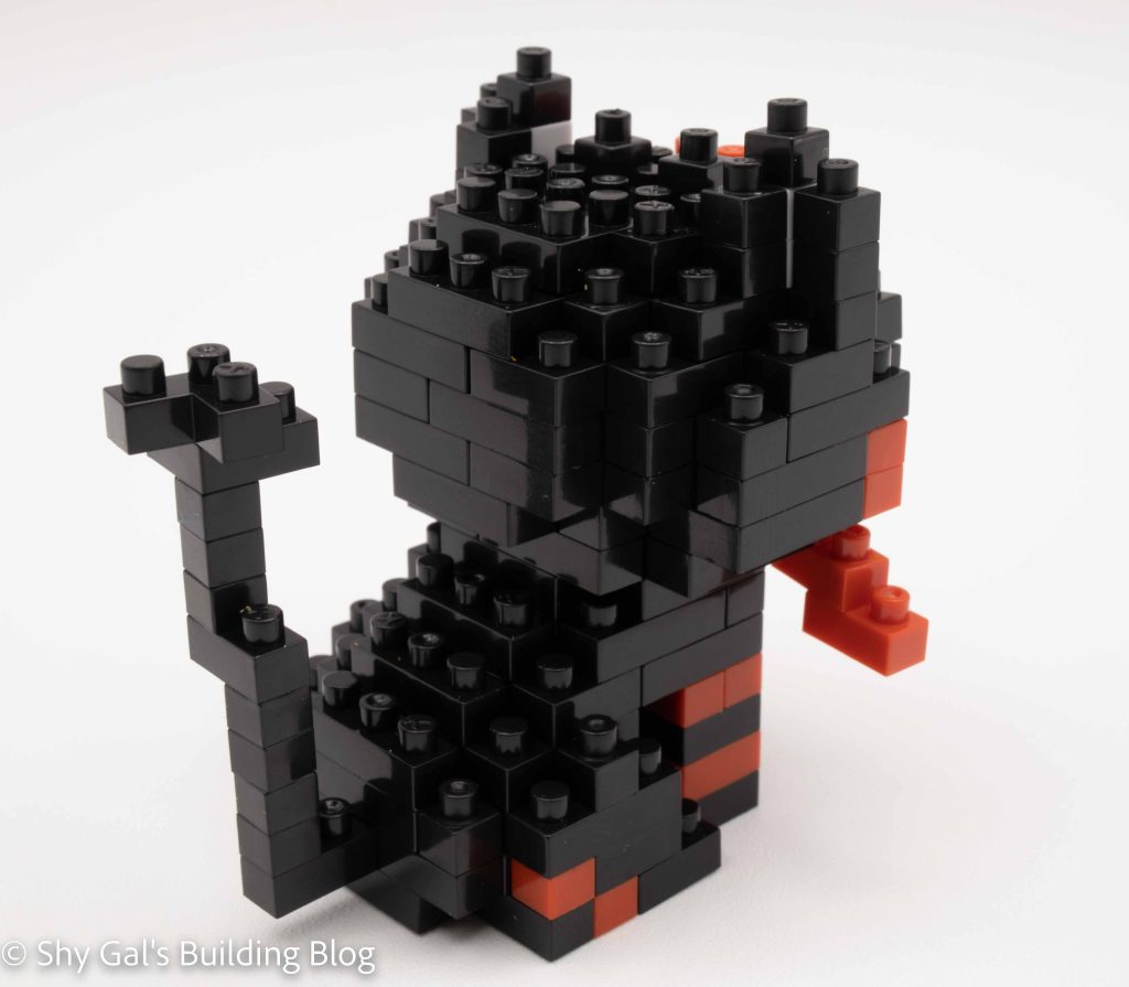 Litten back 3/4 view