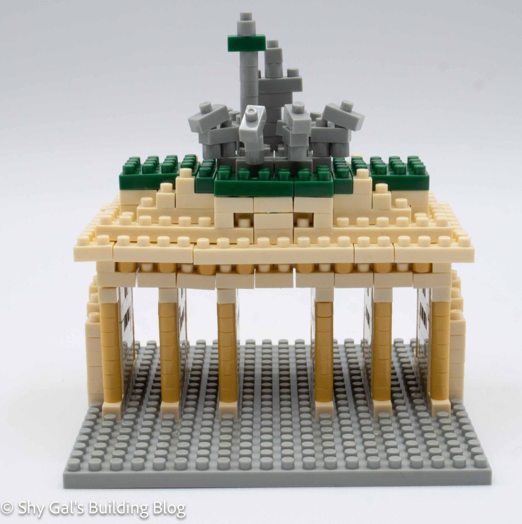 Brandenburger Tor build front view