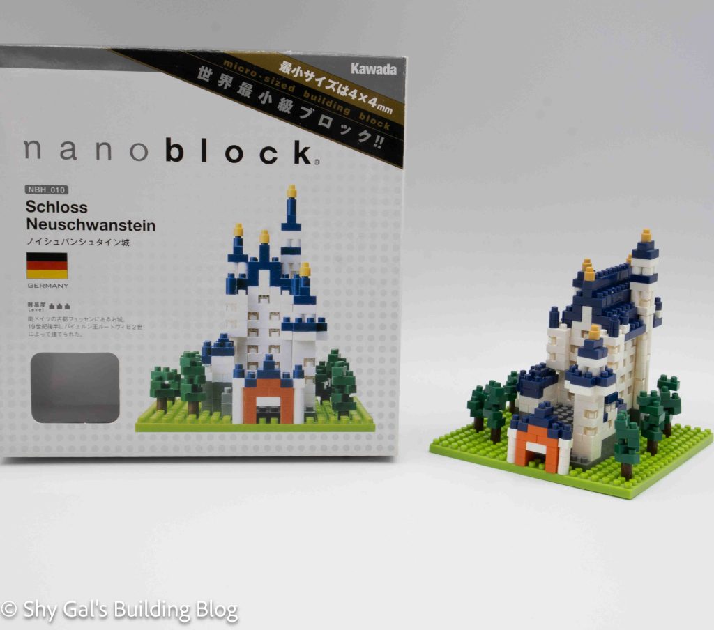 Schloss Neuschwanstein build and box