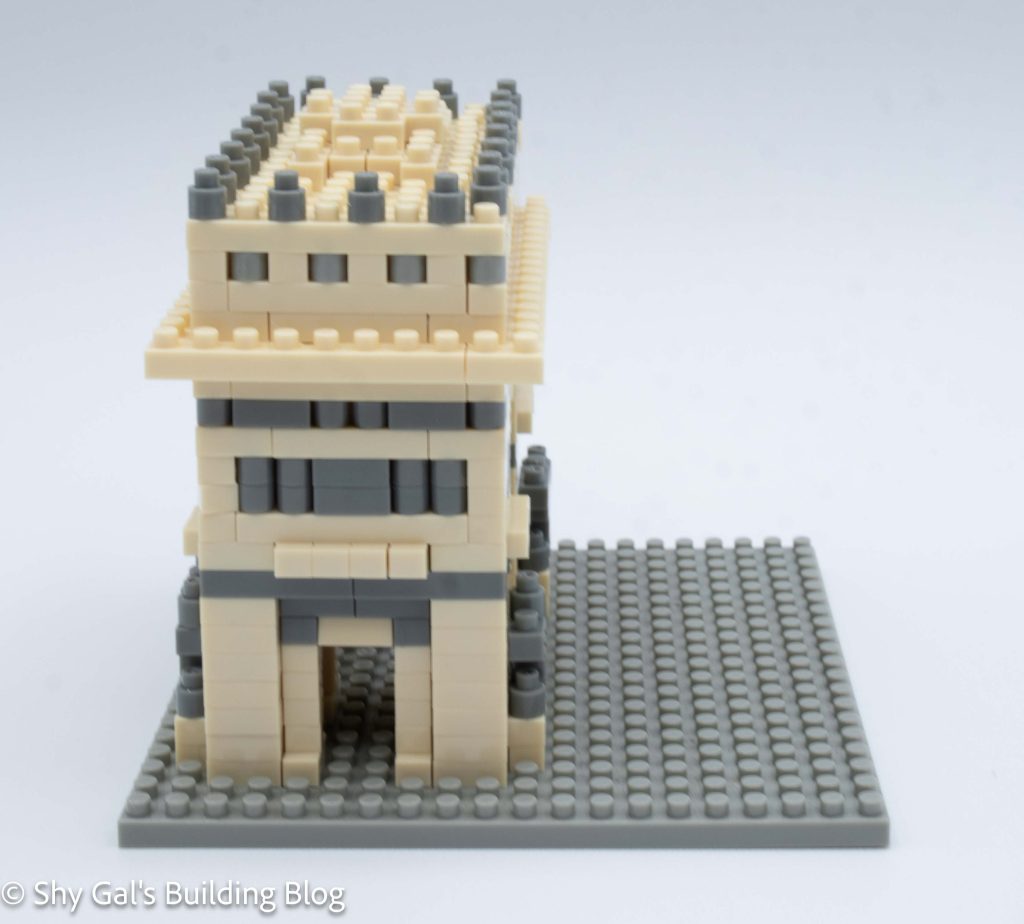 Arc de tiomphe de l'Etoile build side view