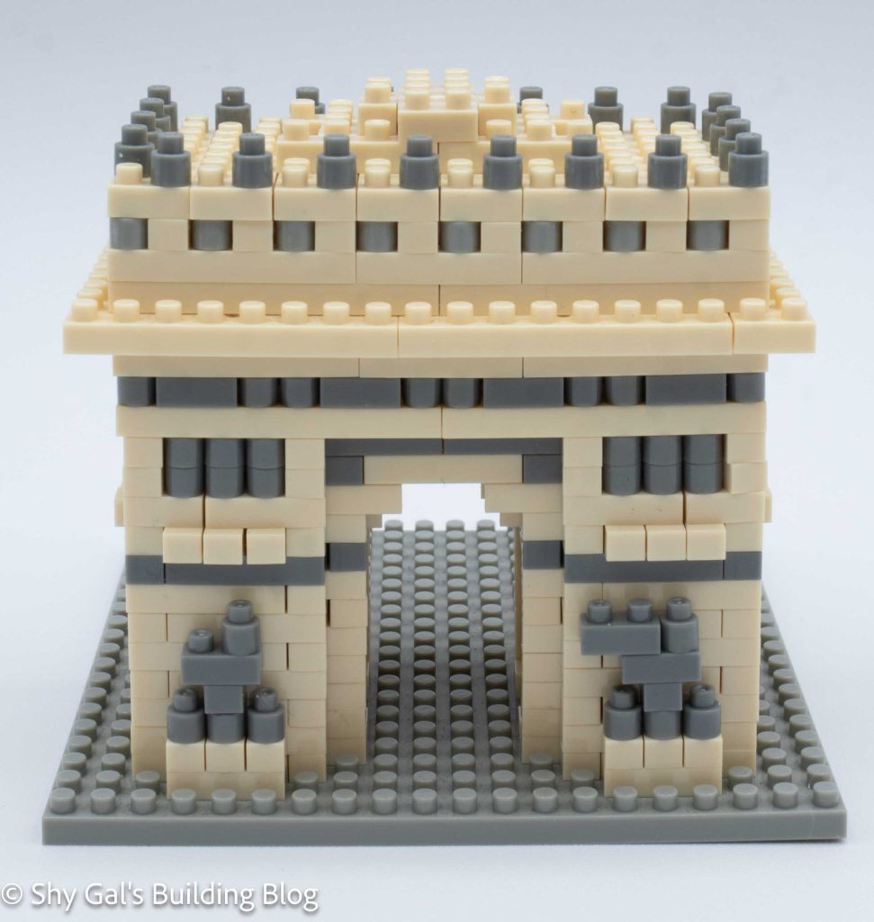Arc de tiomphe de l'Etoile build back view