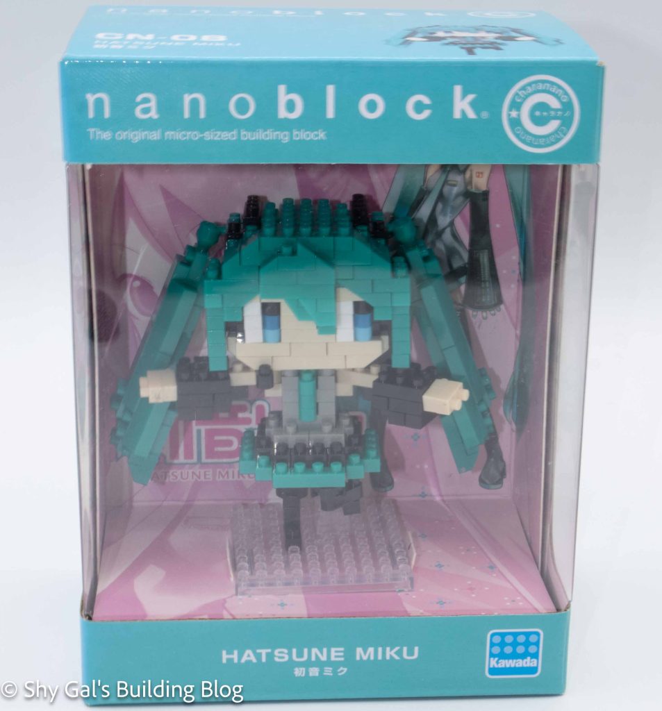 Hatsune Miku build in display box