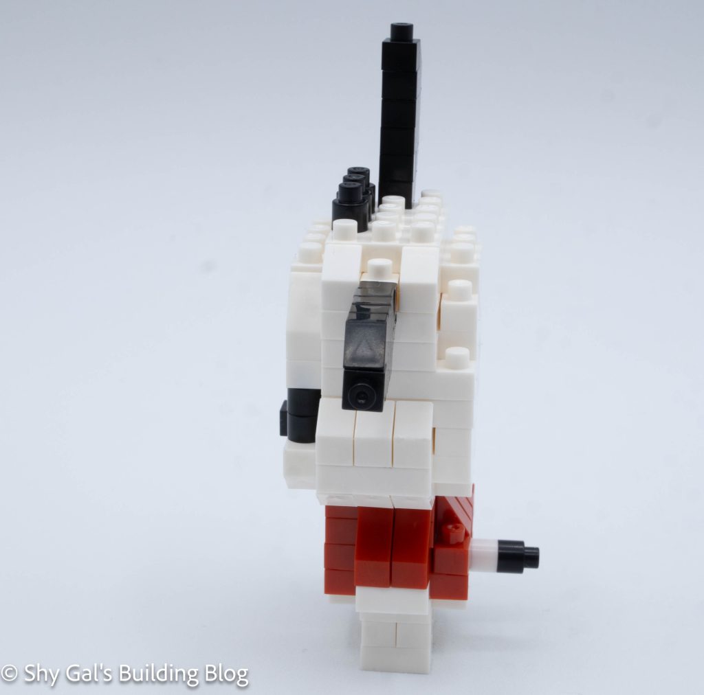 Pochacco build side view