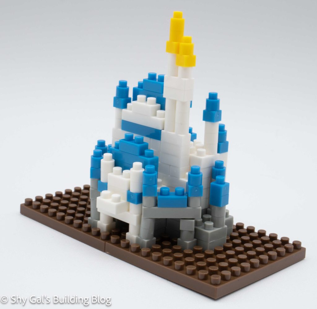 Disneyland Castle Canister build front 3/4 view