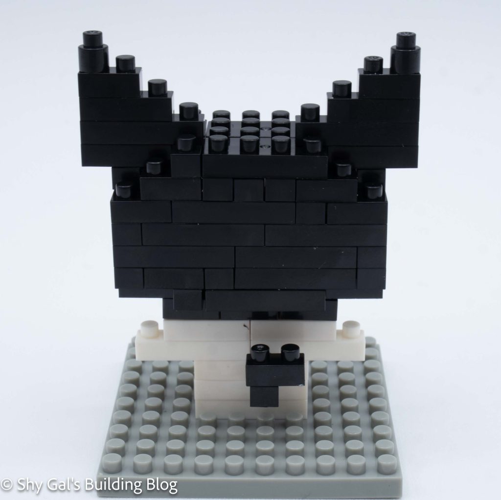 Kuromi build back view